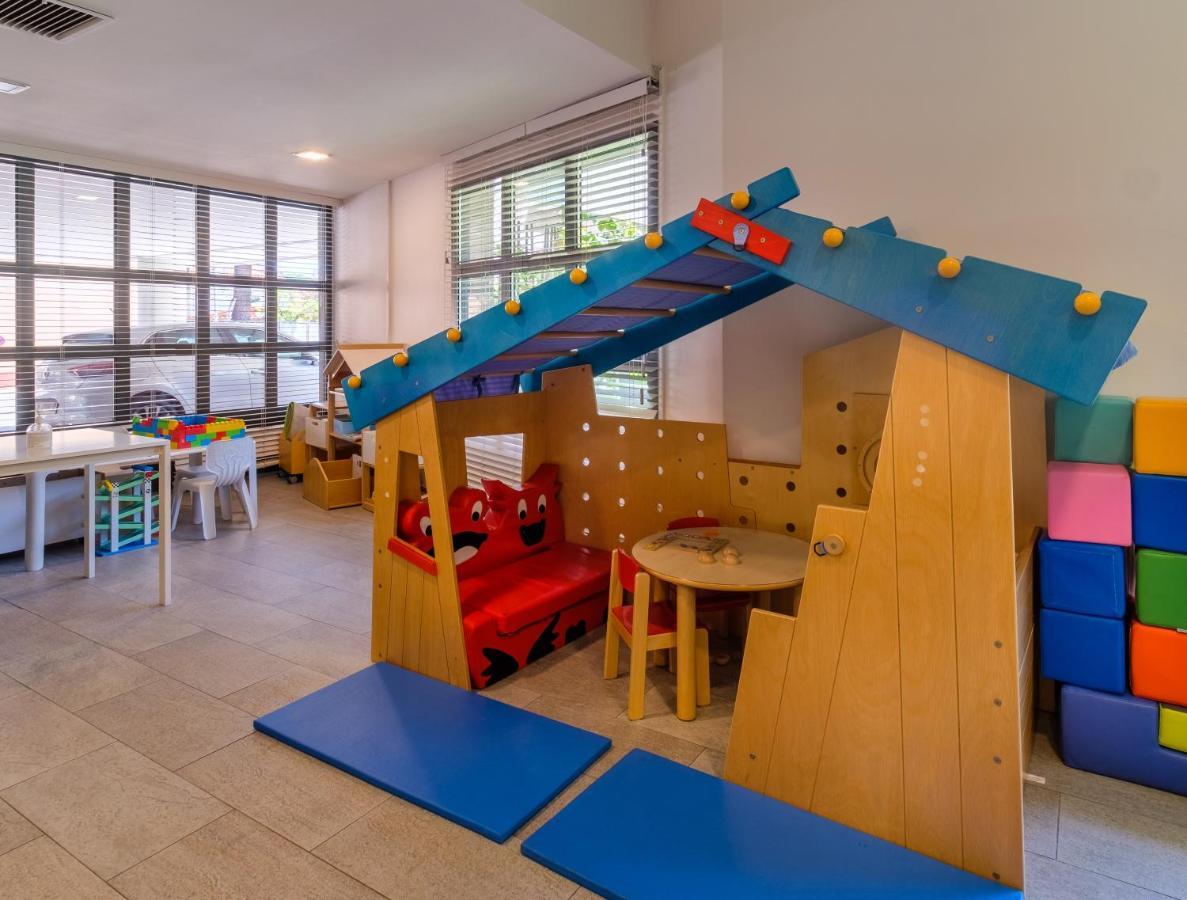 Residence Pierre & Vacances Premium Julia Augusta Roquebrune-Cap-Martin Exteriör bild