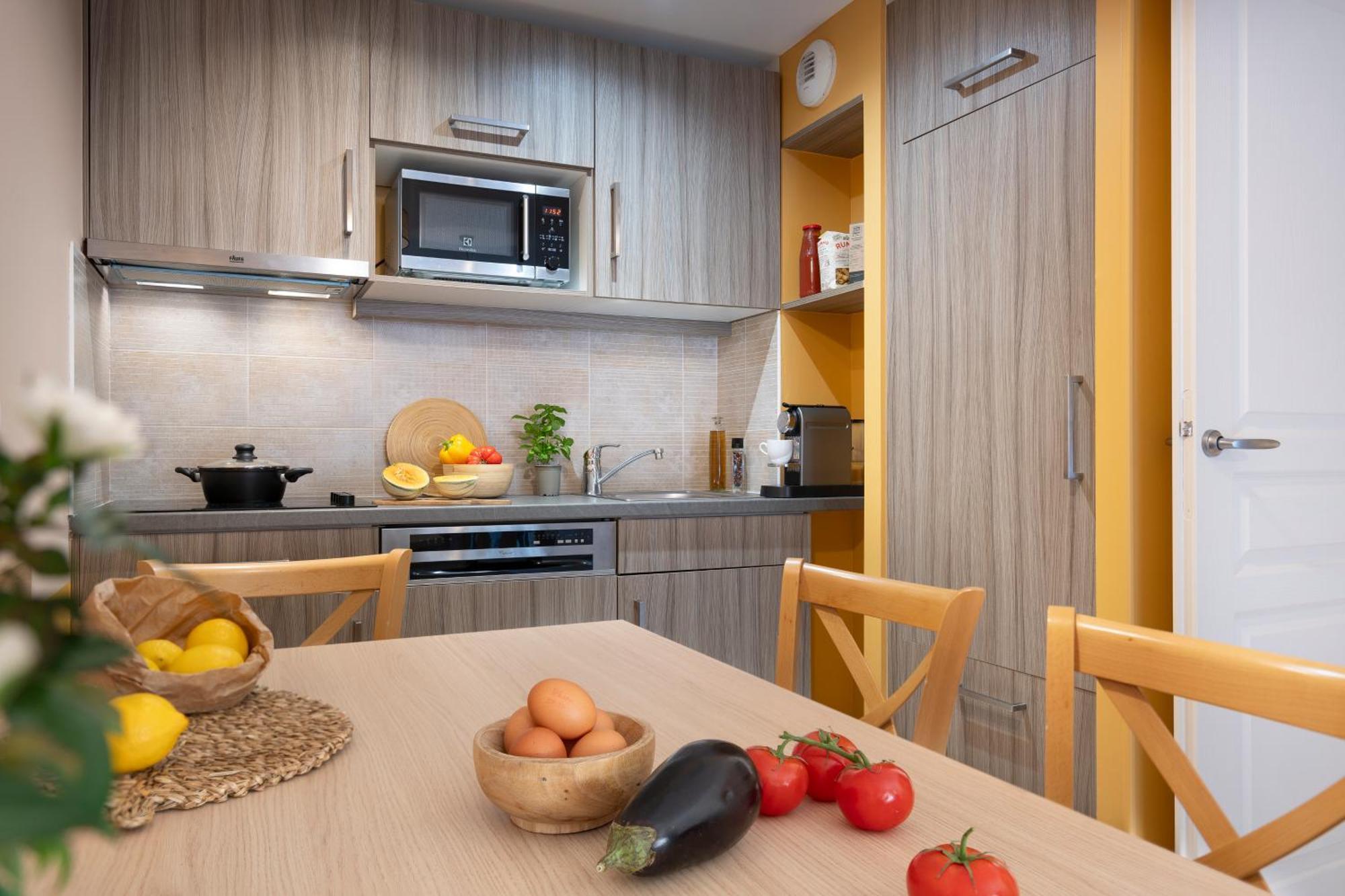 Residence Pierre & Vacances Premium Julia Augusta Roquebrune-Cap-Martin Exteriör bild
