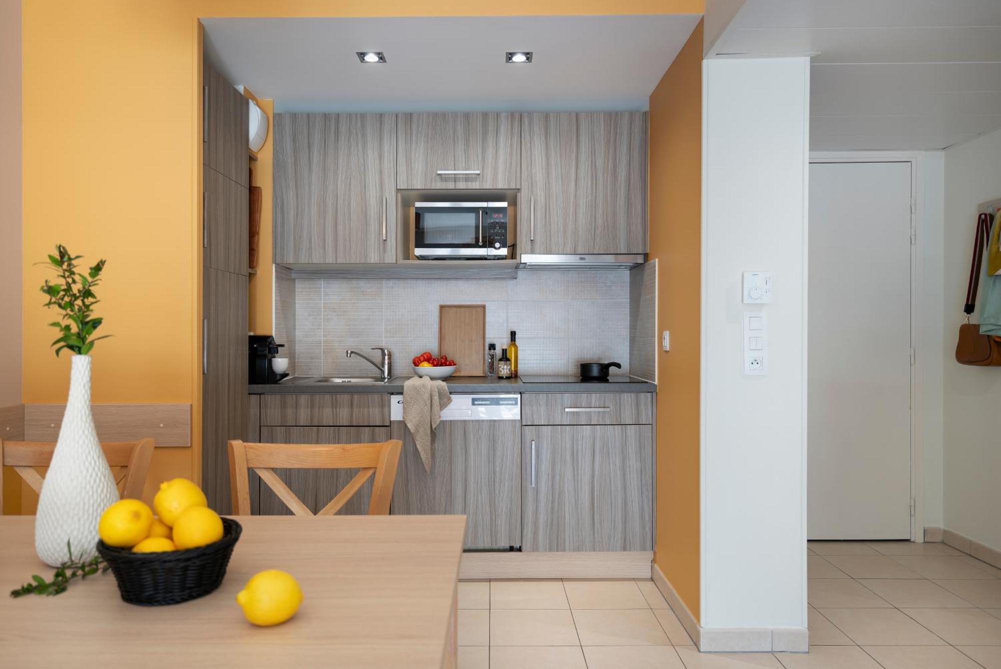 Residence Pierre & Vacances Premium Julia Augusta Roquebrune-Cap-Martin Exteriör bild