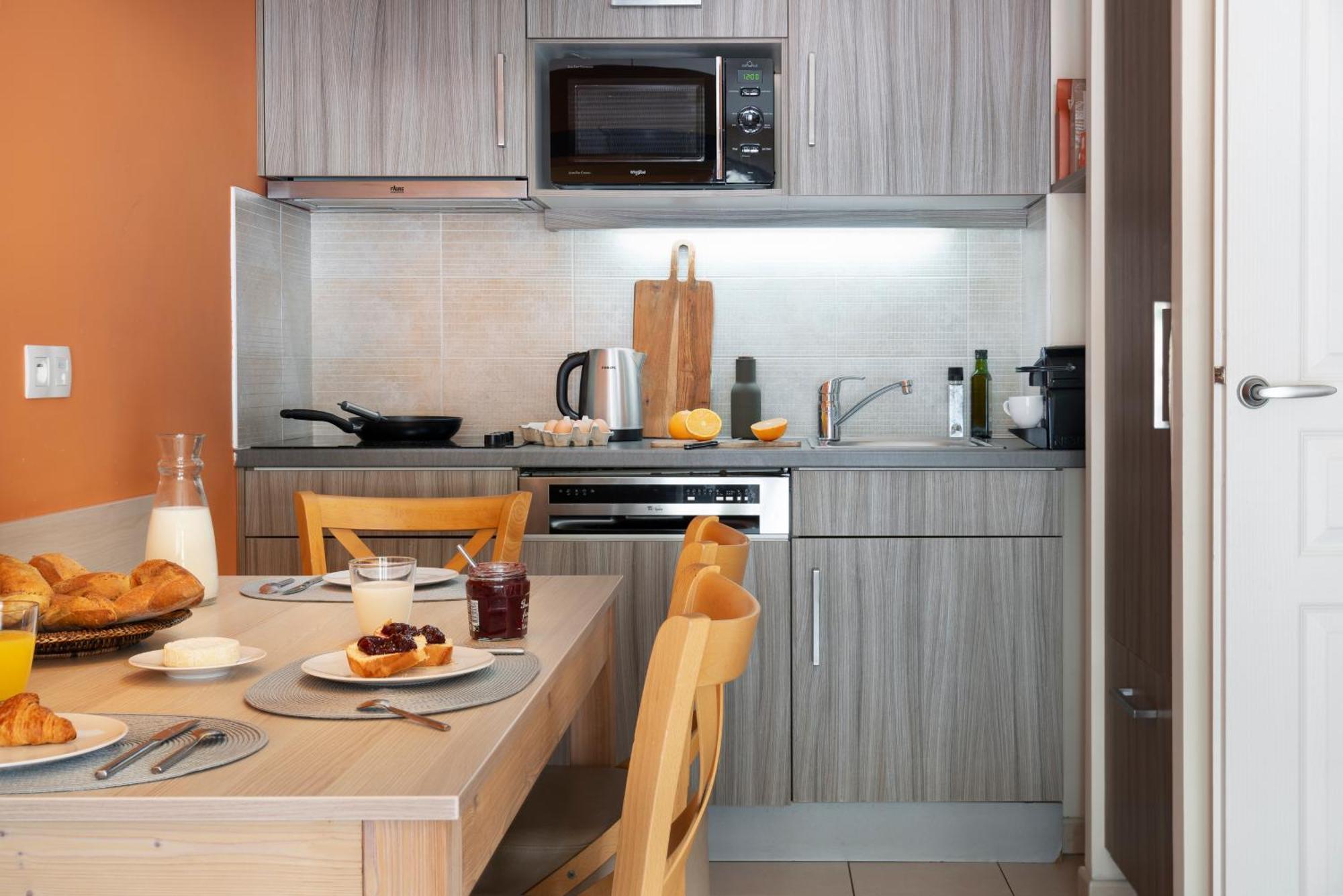 Residence Pierre & Vacances Premium Julia Augusta Roquebrune-Cap-Martin Exteriör bild