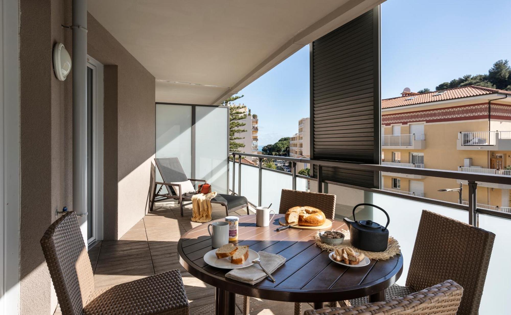 Residence Pierre & Vacances Premium Julia Augusta Roquebrune-Cap-Martin Exteriör bild